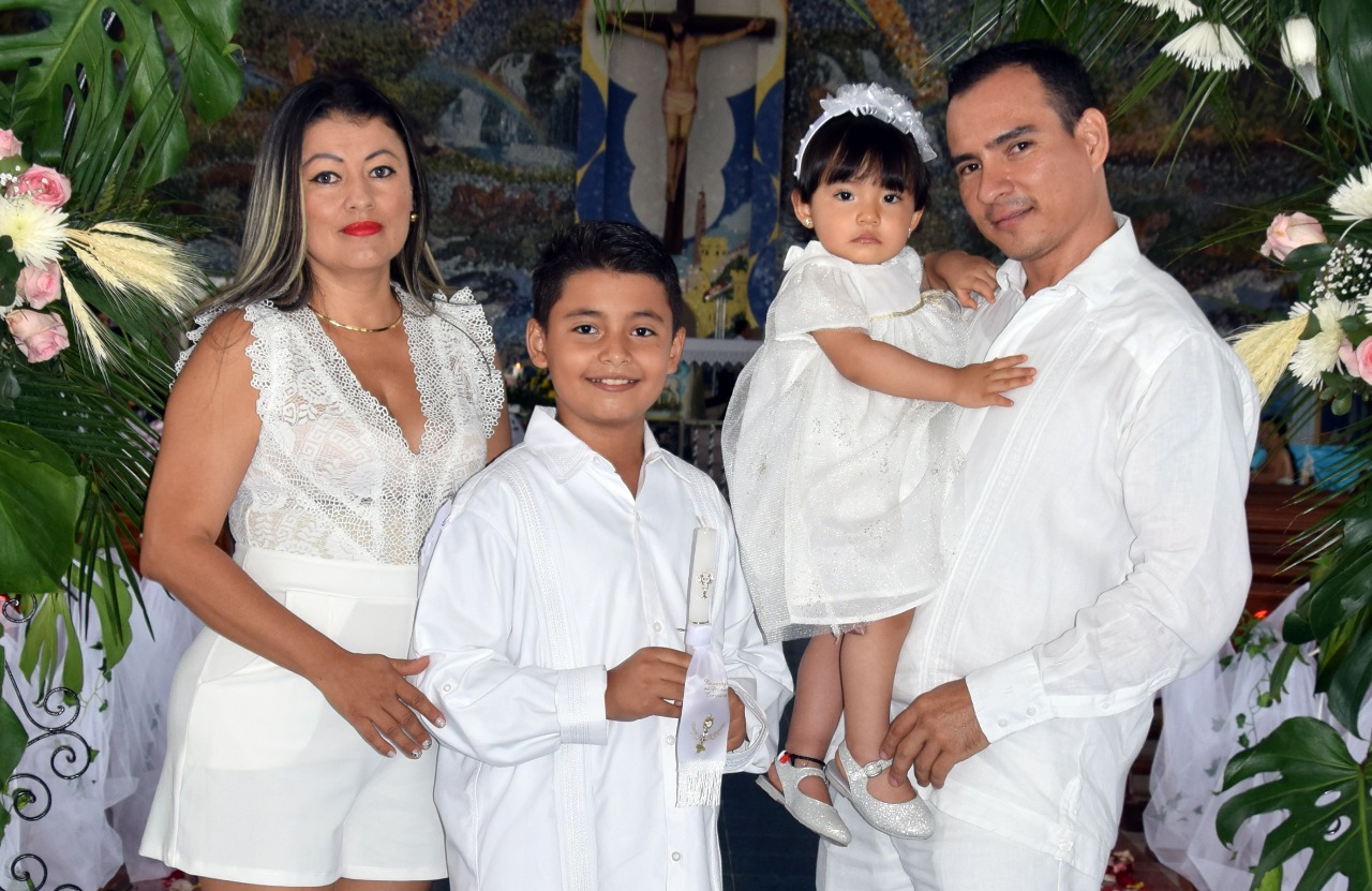 Norma Constanza Guzmán, Cristian Fernando Osorio, Saray Osorio y Jhon Fernando Osorio.